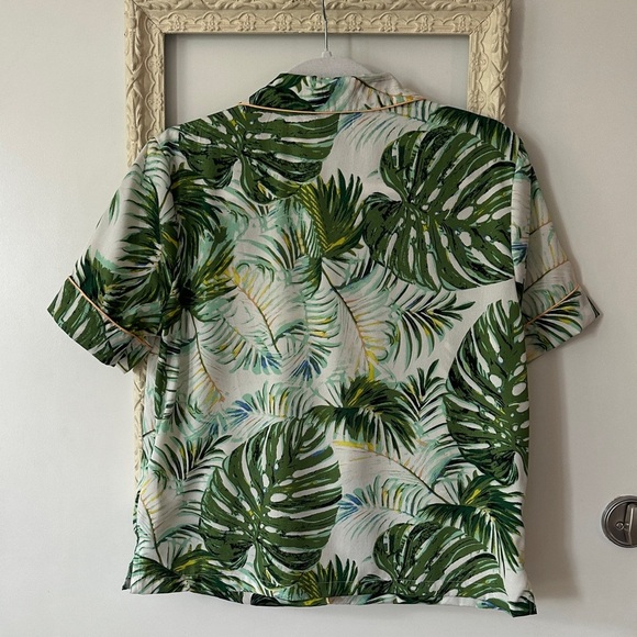 TABITHA WEBB INTIMATES | Anthropologie Tropical Leaf Print Women's Satin PJ Set - Picture 7 of 15